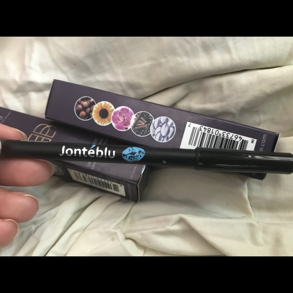 Jonteblu Waterproof Eyeliner